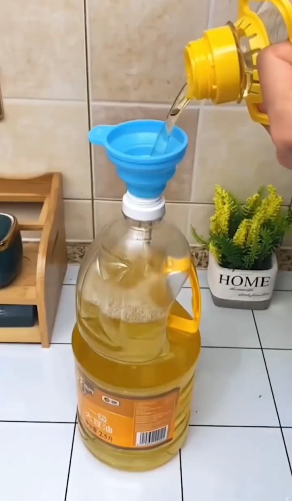 Silicone Foldable Funnel